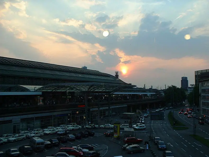 File:24JUN2001 Germany Cologne16.JPG