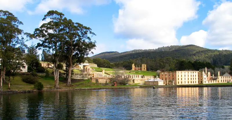 File:Port Arthur Seeseite.jpg