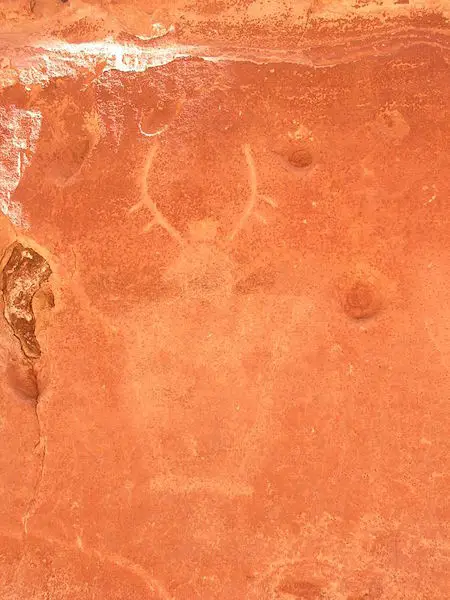 File:CapitolGorgePetroglyphs.jpg