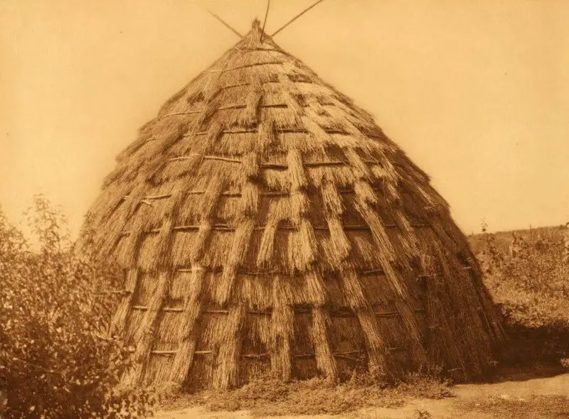 File:Wichita-grass-house.jpg