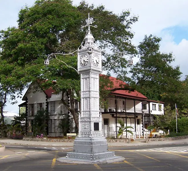 File:BigBenVictoriaSeychelles.JPG