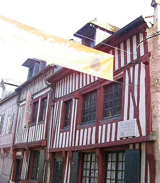 File:MaisonSatie.jpg
