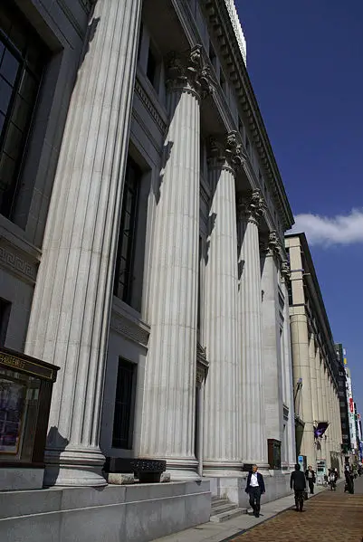File:Mitsui main building02s3200.jpg