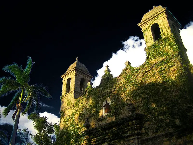 File:Plymouth Congregational Church.jpg