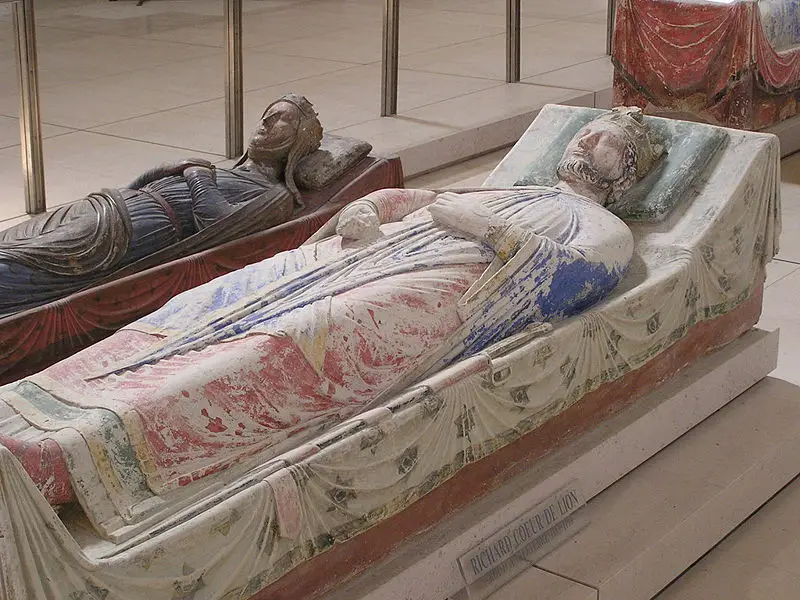 File:Richard1TombFntrvd.jpg