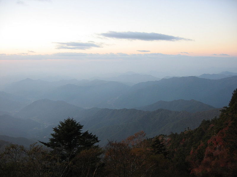 File:Korea-Mountain-Jirisan-01.jpg