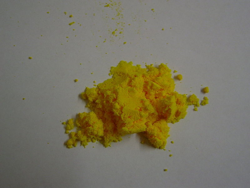File:Cer(IV)-sulfat.JPG