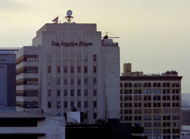 File:Latimes-bldg-from-grand-ave.png