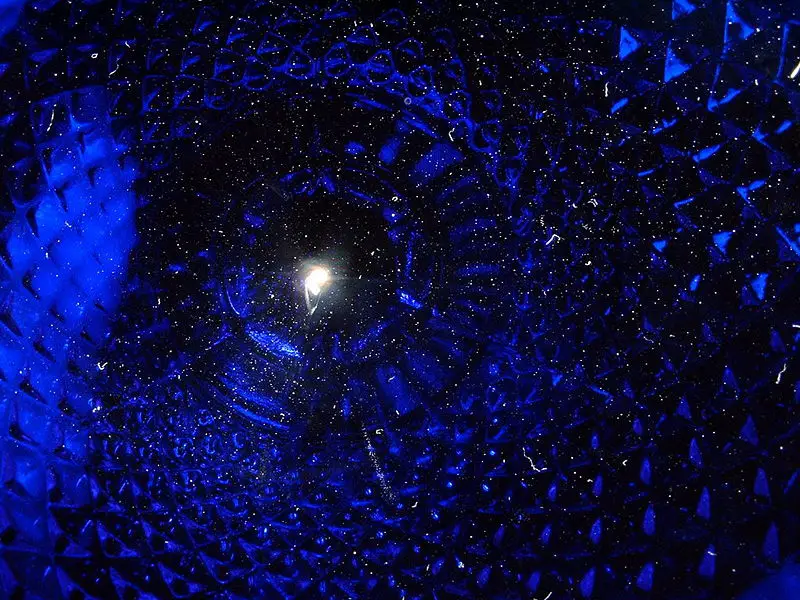 File:Universeglass.JPG