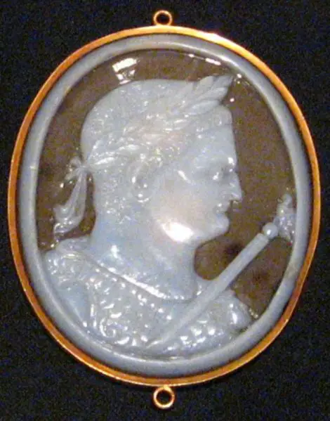 File:Titus cameo.jpg