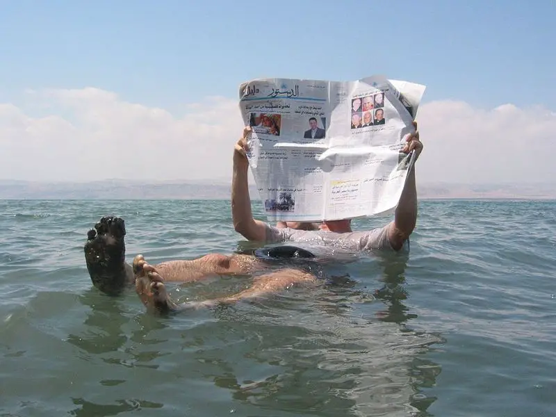 File:Dead sea newspaper.jpg