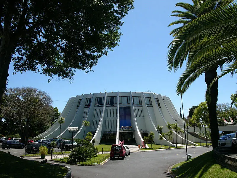 File:Casino funchal hg.jpg