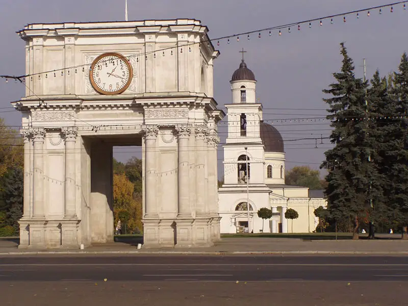 File:Chisinau Center.jpg