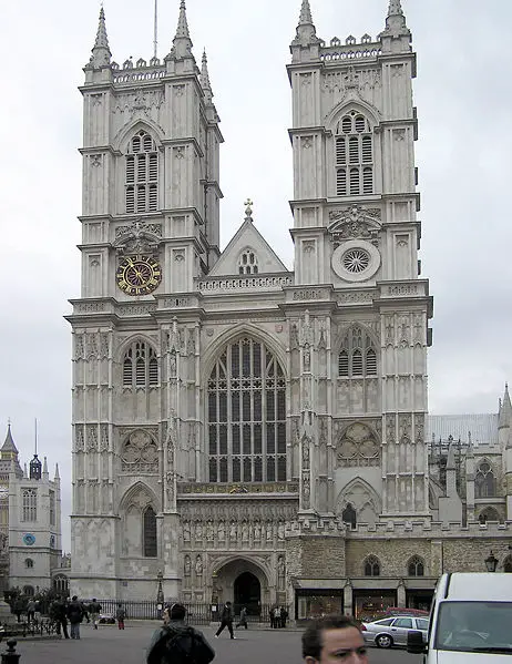 File:Westminster.abbey.westfront.london.arp.jpg