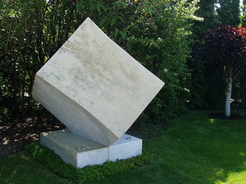 File:Zentralfriedhof Vienna - Schoenberg.JPG
