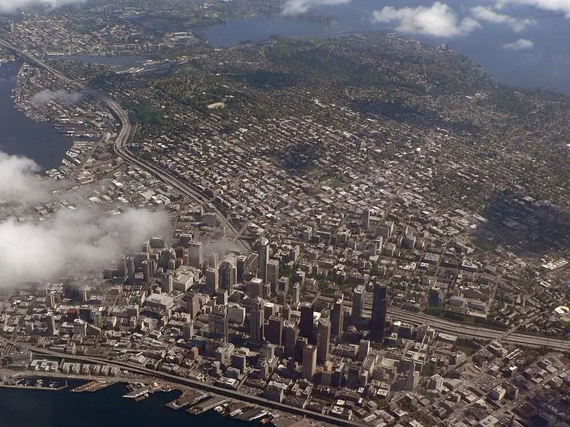 File:Seattle 07752.JPG