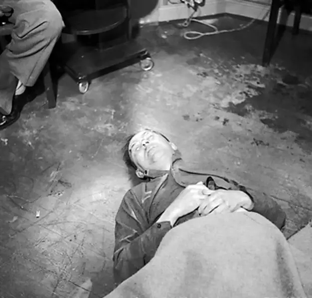 File:Himmler Dead.jpg
