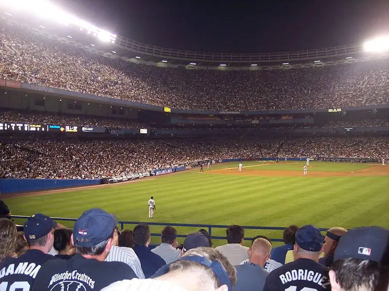 File:GrandstandsNight.jpg