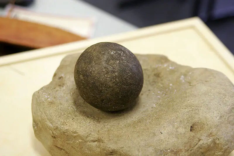 File:Aboriginal grinding stones.jpg