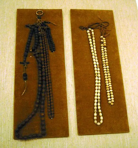 File:HasekuraRosaries.JPG