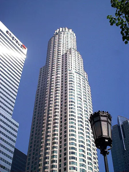 File:Usbnktwr.jpg
