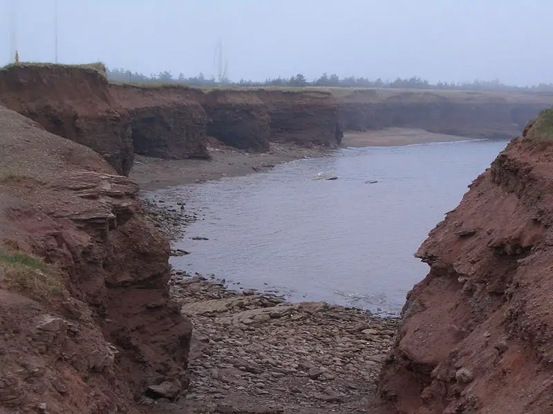 File:Peiredcliff.JPG