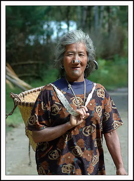 File:Apatani tribal woman.jpg