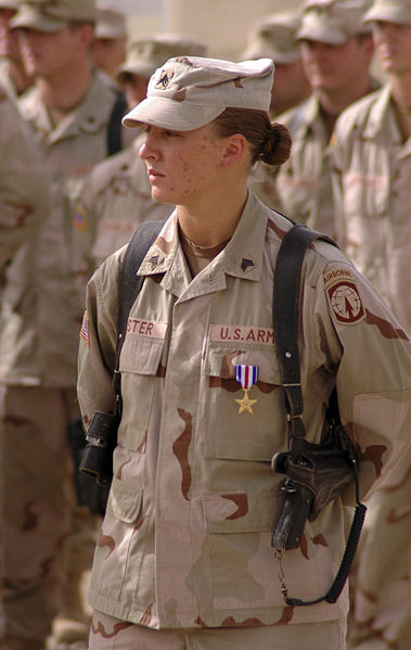 File:Leigh Ann Hester medal.jpg