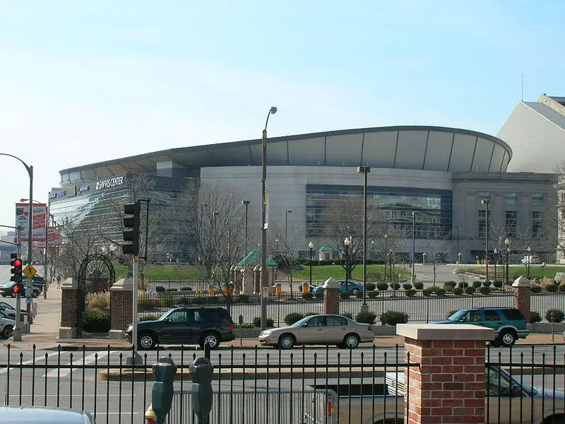 File:Scottrade Center 3Apr2005.jpg