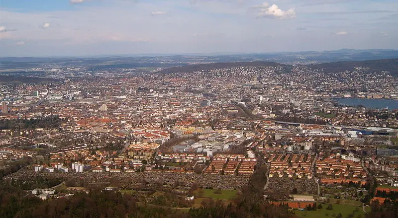 File:Uetliberg Zurich.jpg