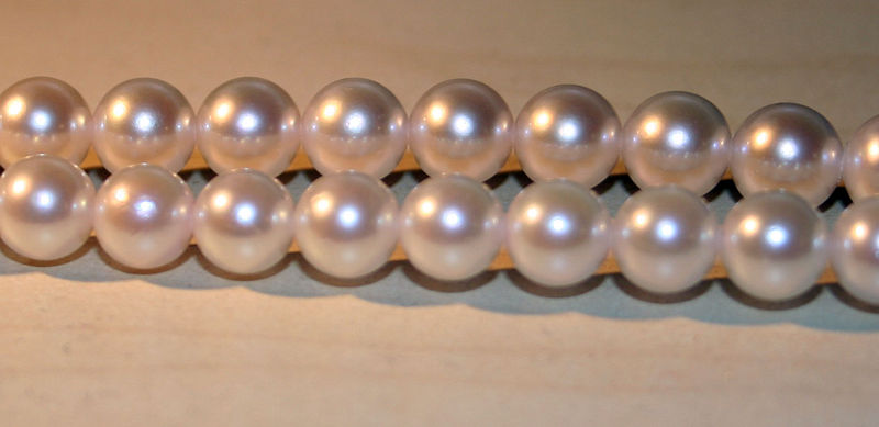 File:Strand-of-akoya-pearls.jpg