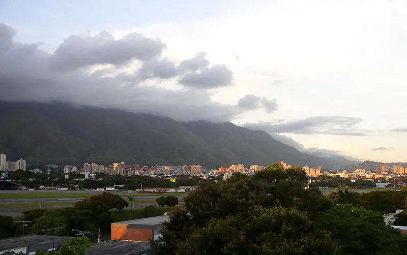 File:Caracas.jpg