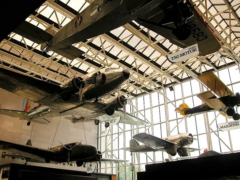 File:Nasm fg03.jpg