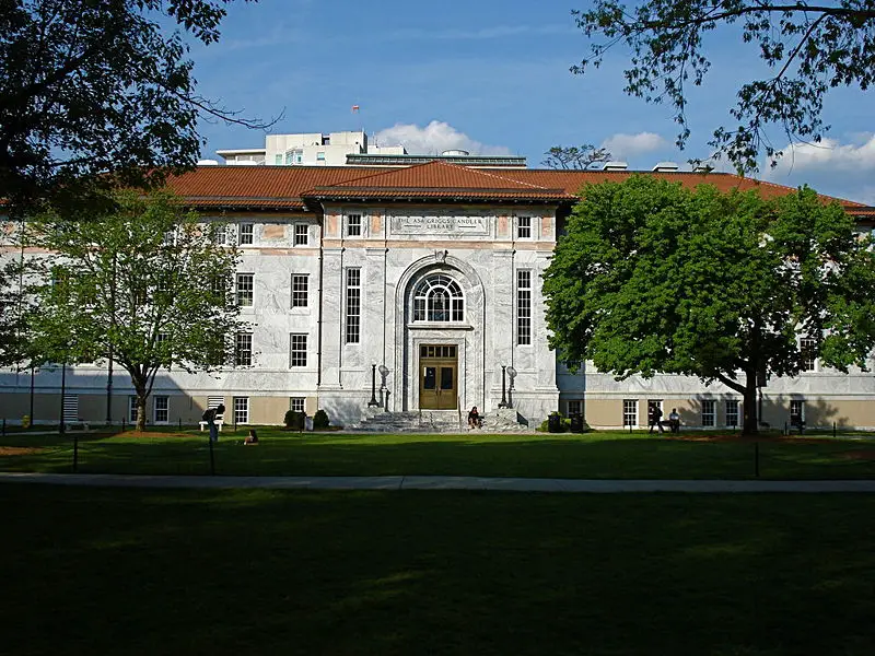 File:Emory CandlerLibrary.jpg