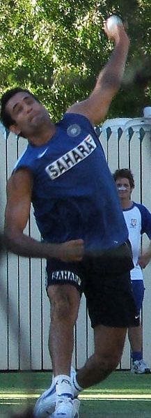 File:Irfan Pathan bowling.jpg