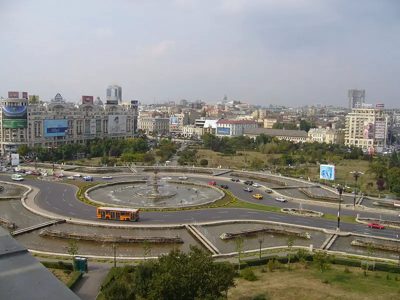 File:Over unirii square 2.jpg