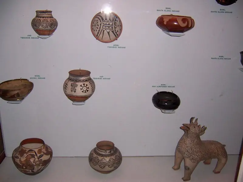 File:PotteryOfPuebloPeoples.jpg
