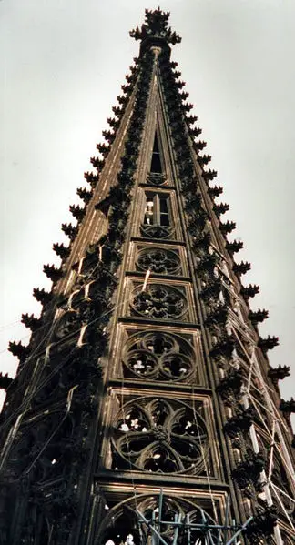 File:Koelner-dom-spire.jpg