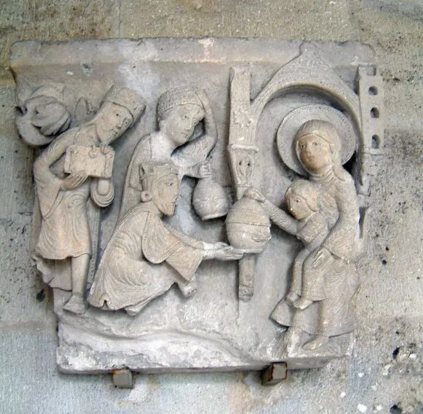 File:Autun chapiteau 1.jpg