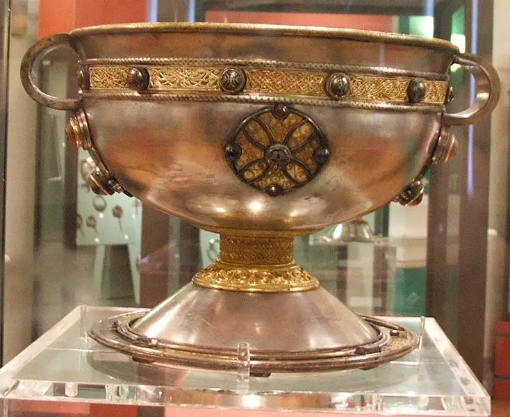 File:Ardagh chalice.jpg