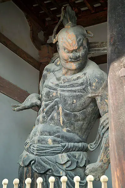 File:HoryujiStatue0321.jpg