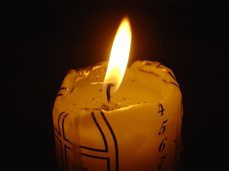 File:Candle-calendar.jpg
