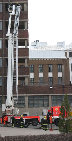 File:H16 training.jpg