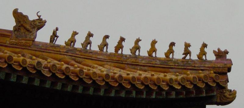 File:HighStatusRoofDeco.jpg