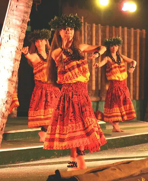 File:Hula10.jpg