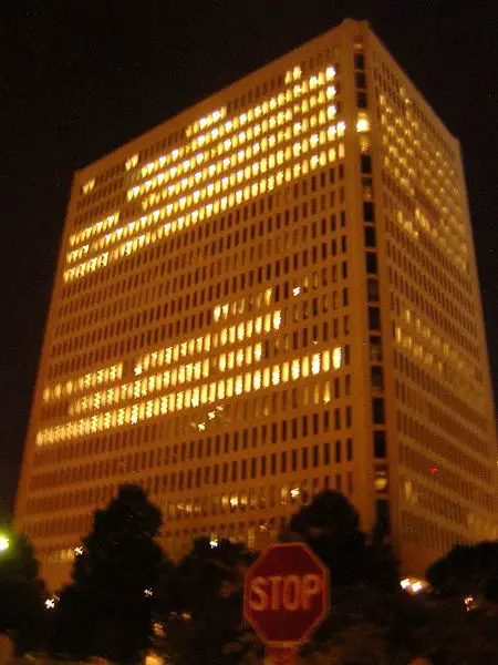 File:Marquette Washington-20080925.jpg
