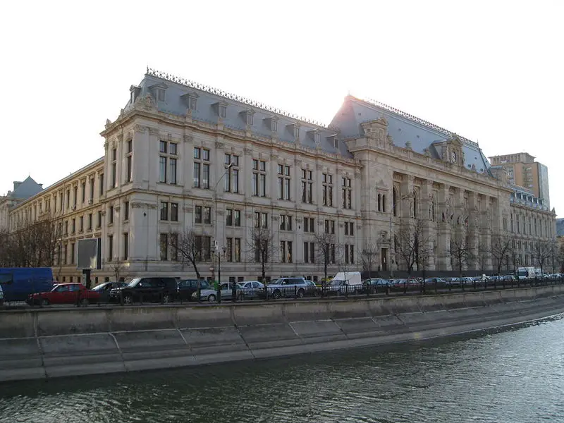File:PalaceJustice1Buc.JPG