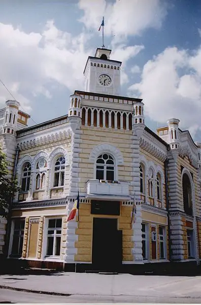 File:Primaria Chisinau.jpg
