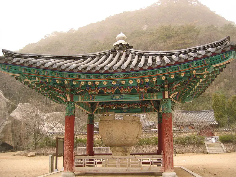 File:Beopjusa water vessel.jpg