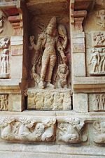 Stone sculpture at Gangaikonda Cholapuram